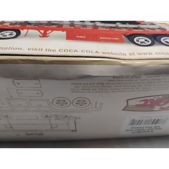 Coca Cola 2001 Flatbed Truck With Train Caboose New In Box - Picture 2 of 10